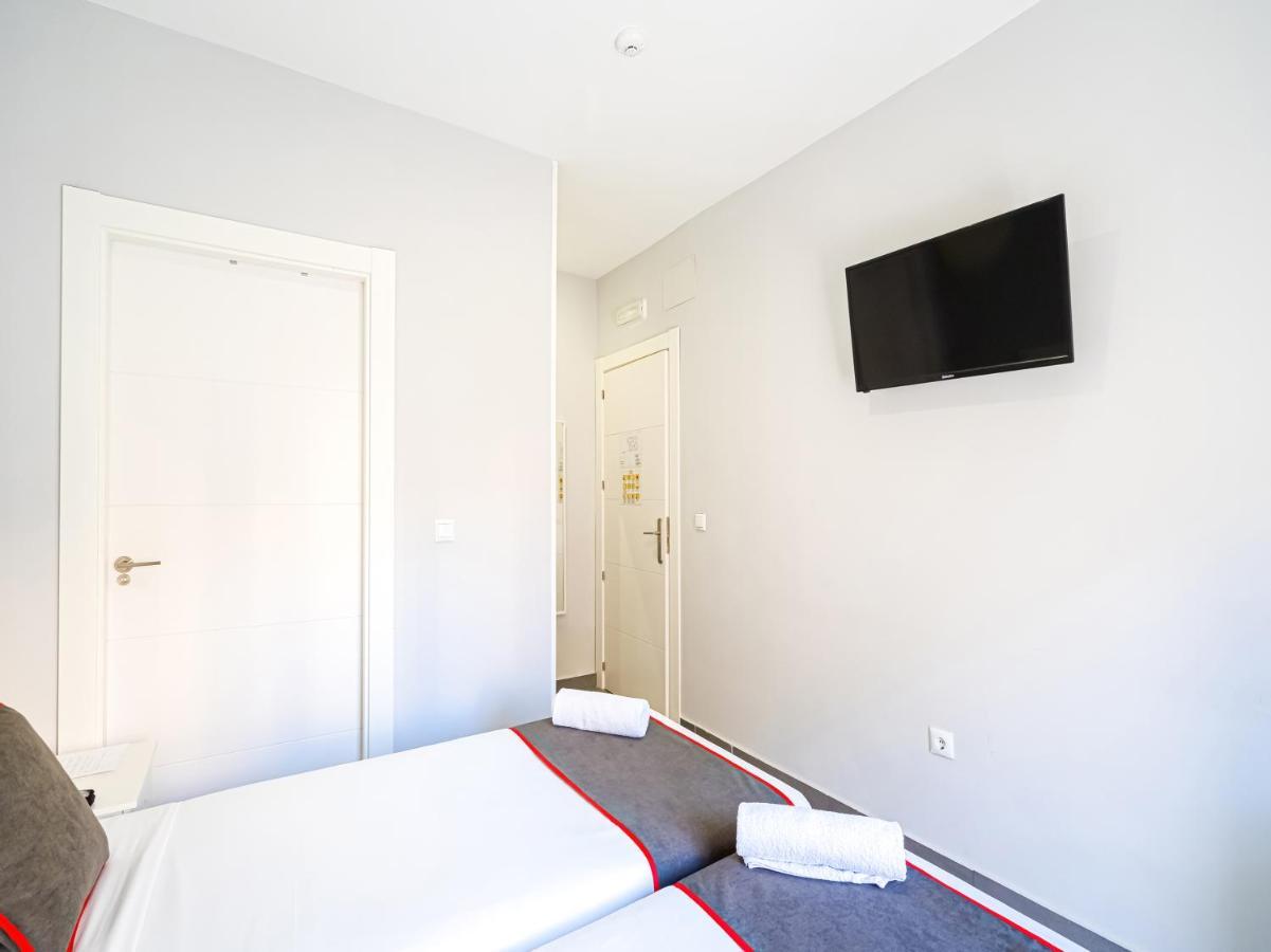 Hostal Jireh Alicante Luaran gambar